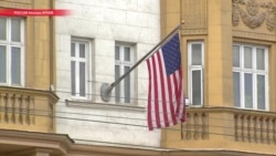 Посольство США в России приостанавливает выдачу американских виз Посольство США в России приостанавливает выдачу американских виз